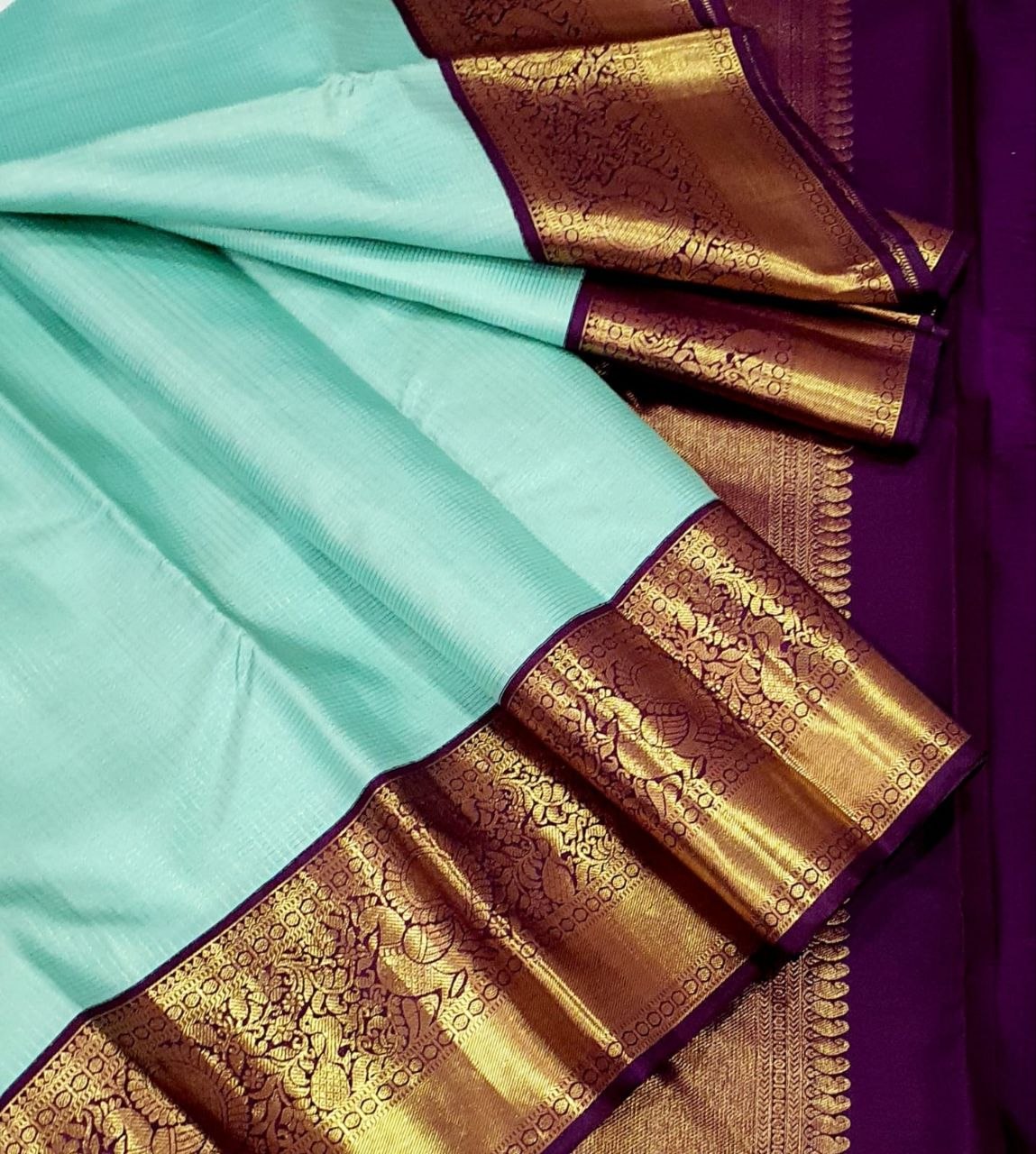 Kanchipuram Pure Handloom Korvai Silk Saree - Soft Pista Green